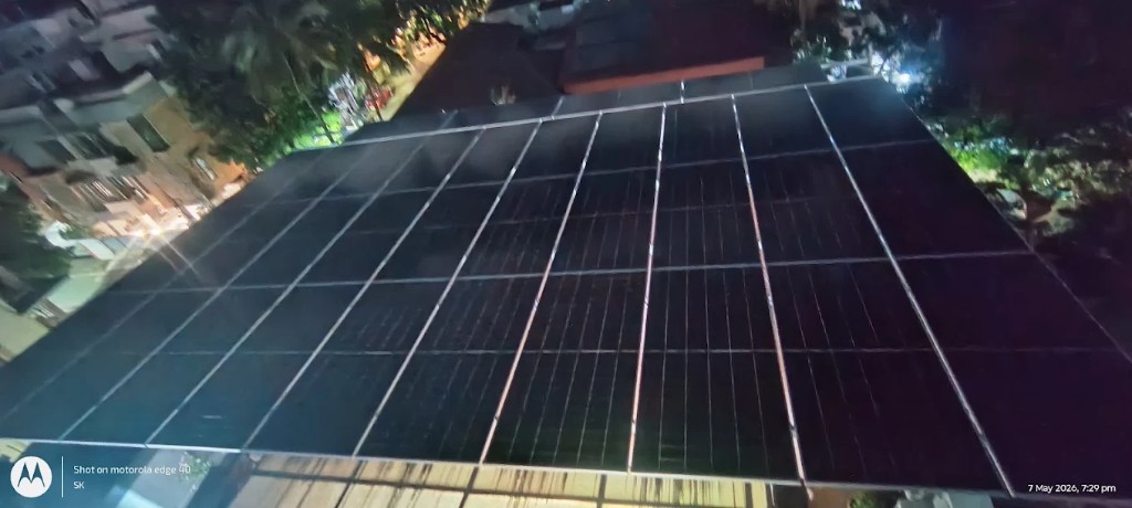 Solar mounting structure prepared on a terrace